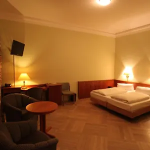 https://schloss-thurnau.com-bavaria.com